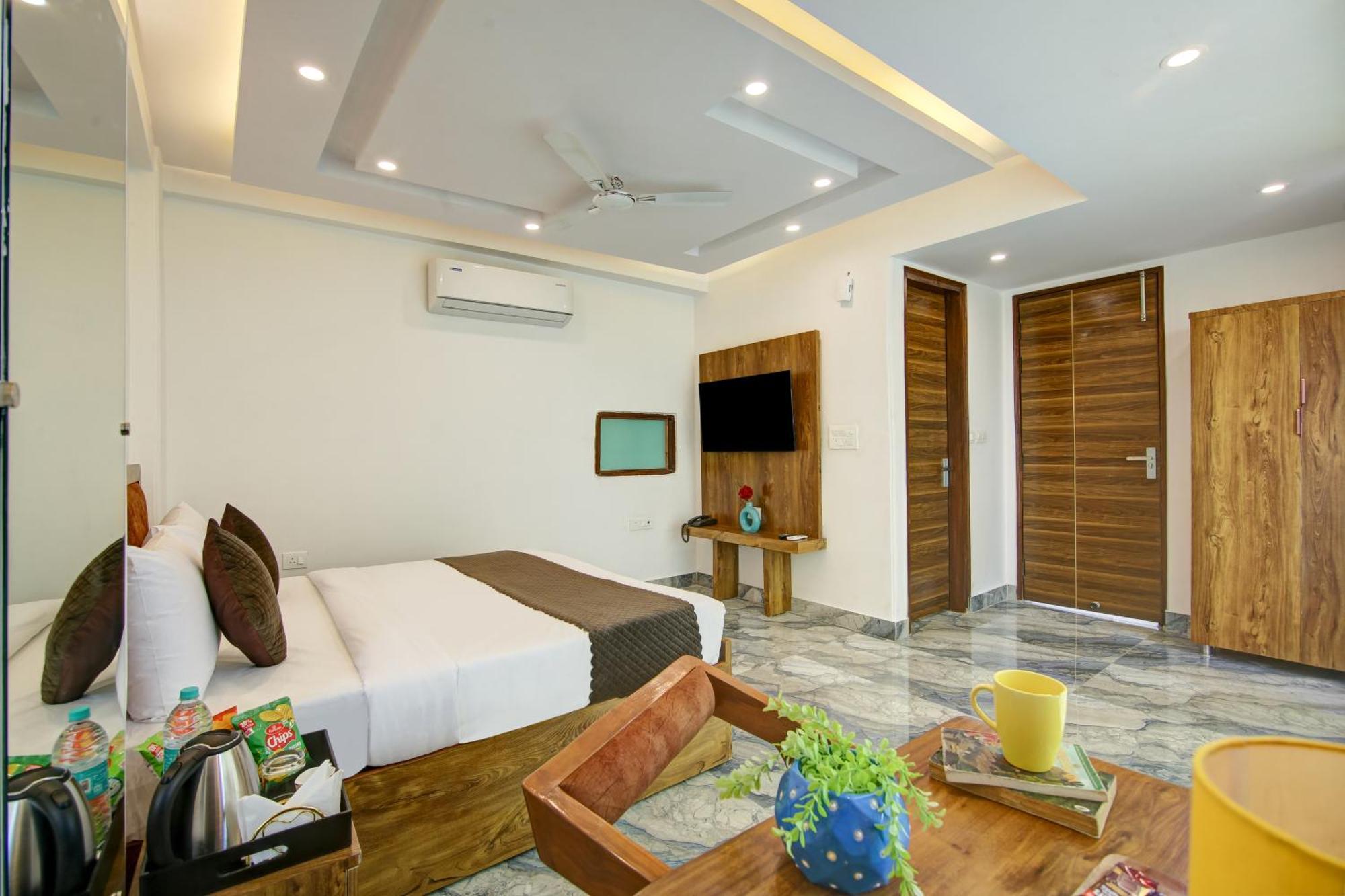 Hotel The Emporio Grand Near Vaishali Metro Station Ghaziabad Zewnętrze zdjęcie