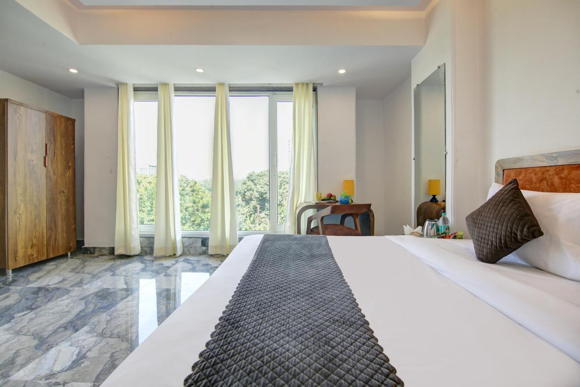 Hotel The Emporio Grand Near Vaishali Metro Station Ghaziabad Zewnętrze zdjęcie