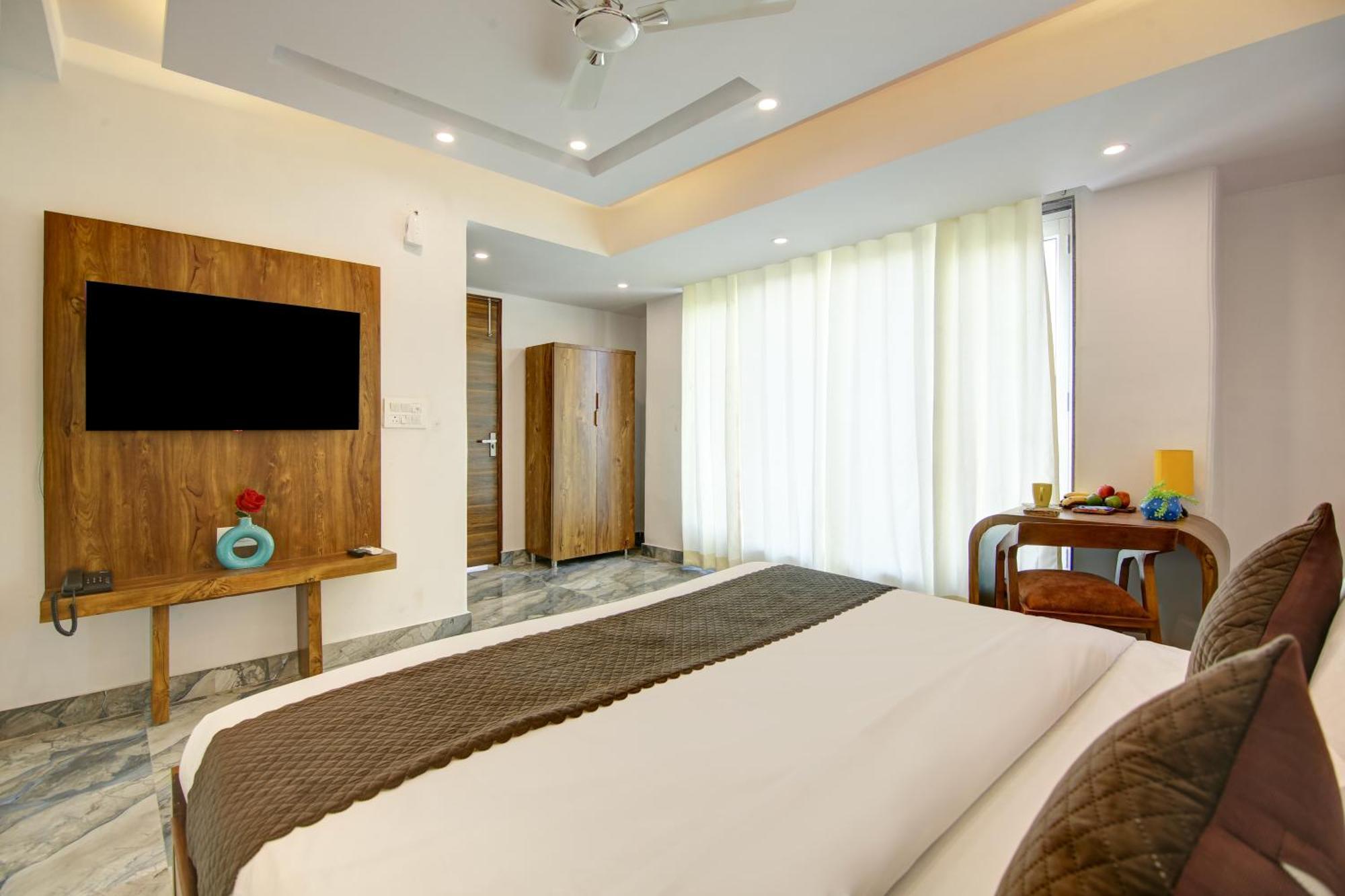 Hotel The Emporio Grand Near Vaishali Metro Station Ghaziabad Zewnętrze zdjęcie