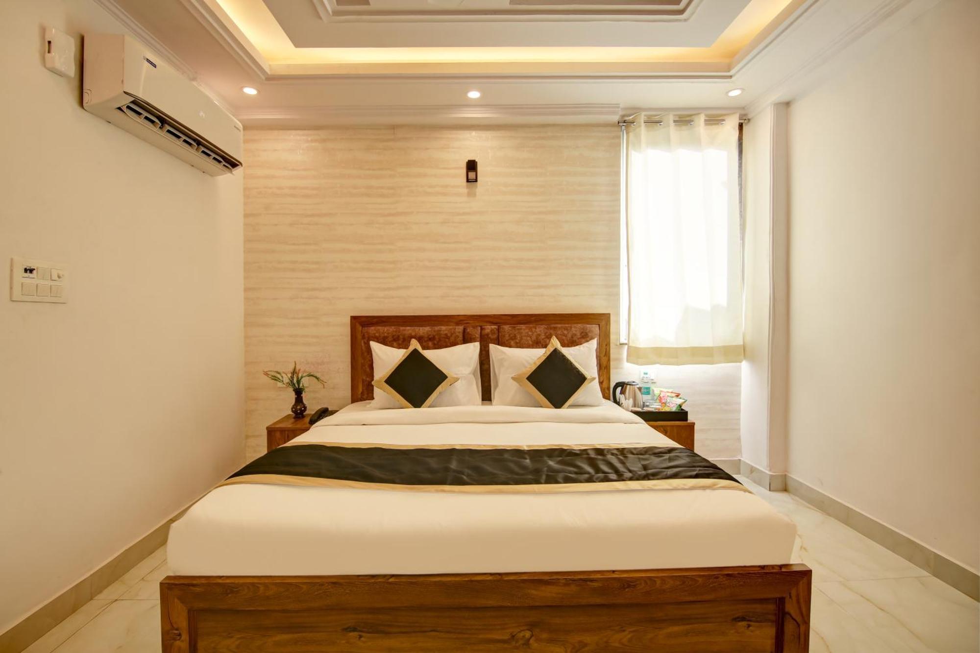 Hotel The Emporio Grand Near Vaishali Metro Station Ghaziabad Zewnętrze zdjęcie