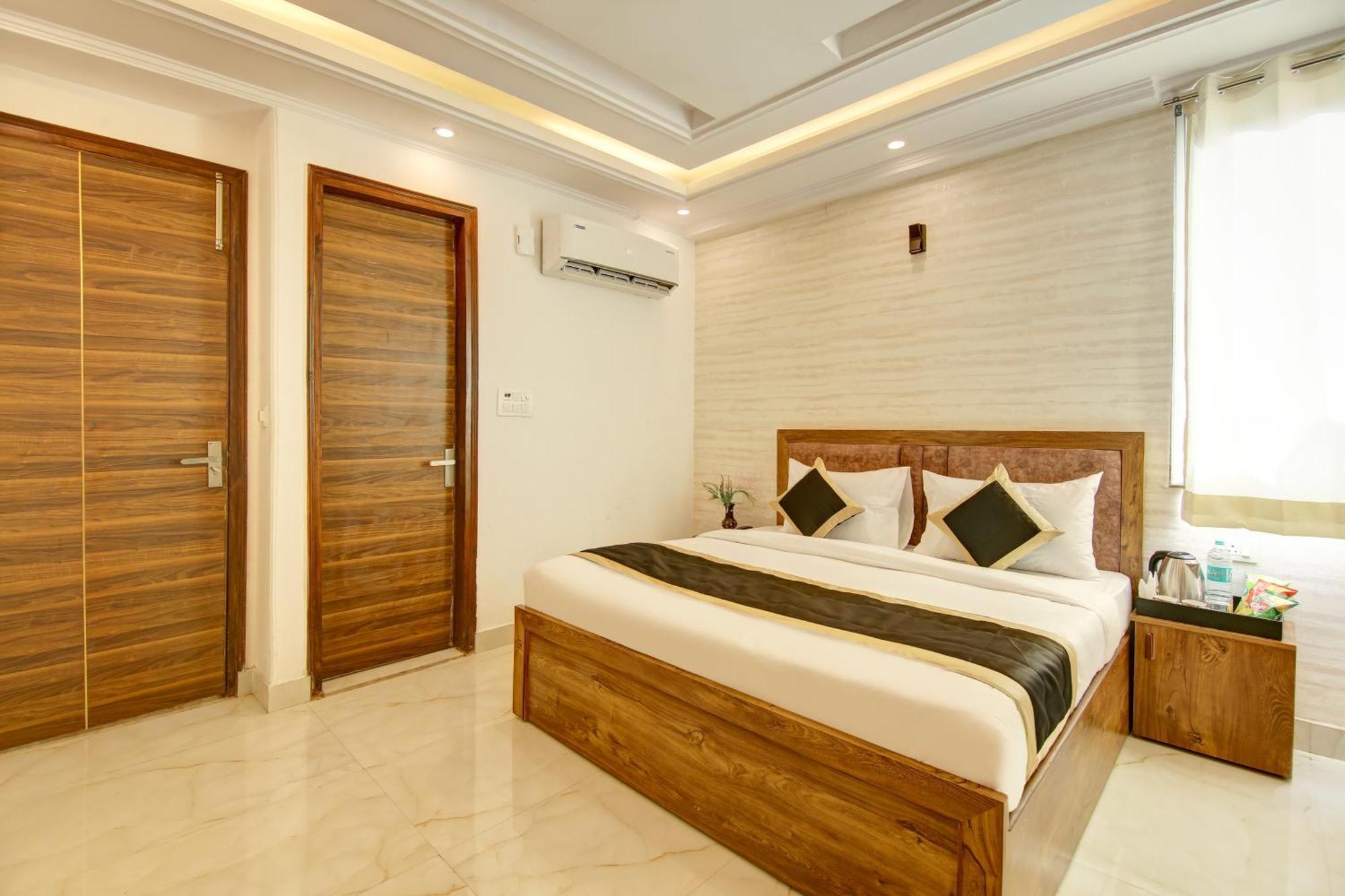 Hotel The Emporio Grand Near Vaishali Metro Station Ghaziabad Zewnętrze zdjęcie