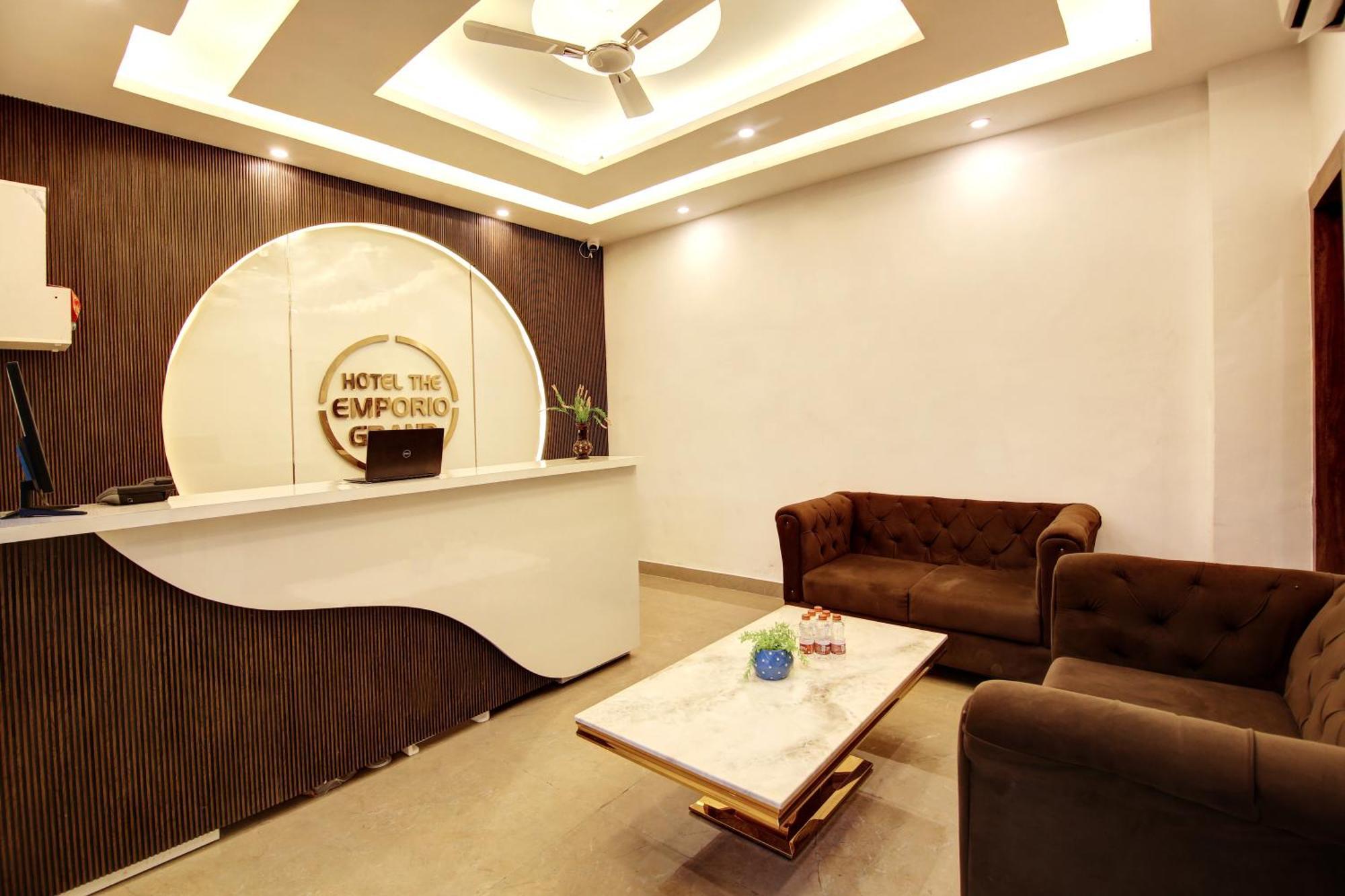 Hotel The Emporio Grand Near Vaishali Metro Station Ghaziabad Zewnętrze zdjęcie