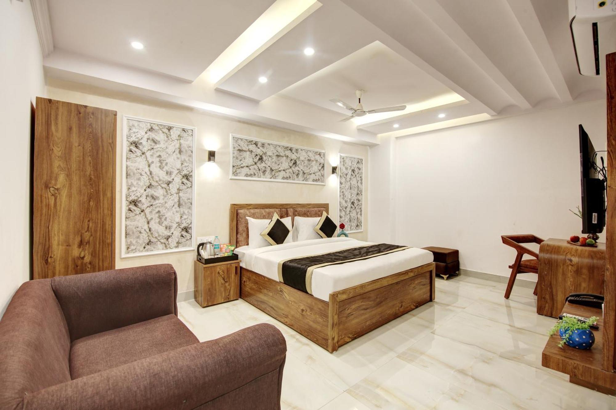 Hotel The Emporio Grand Near Vaishali Metro Station Ghaziabad Zewnętrze zdjęcie